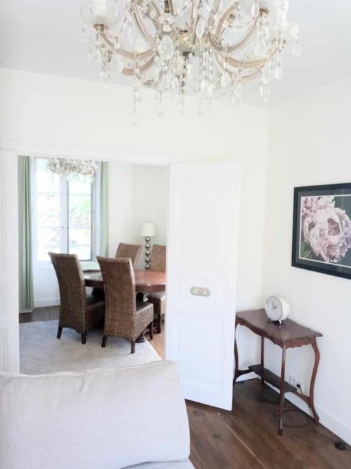Montemboeuf Centre Town House Free Wifi Villa ภายนอก รูปภาพ